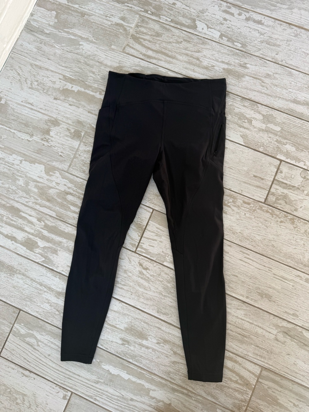 Lululemon Lead The Pack Tight 28" Black - Picture 2 of 4